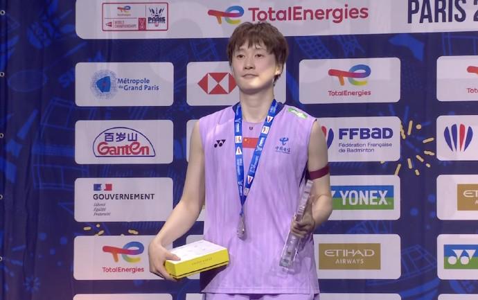 陈雨菲：我已经吃了八颗止疼药，站在场上想去争取一下